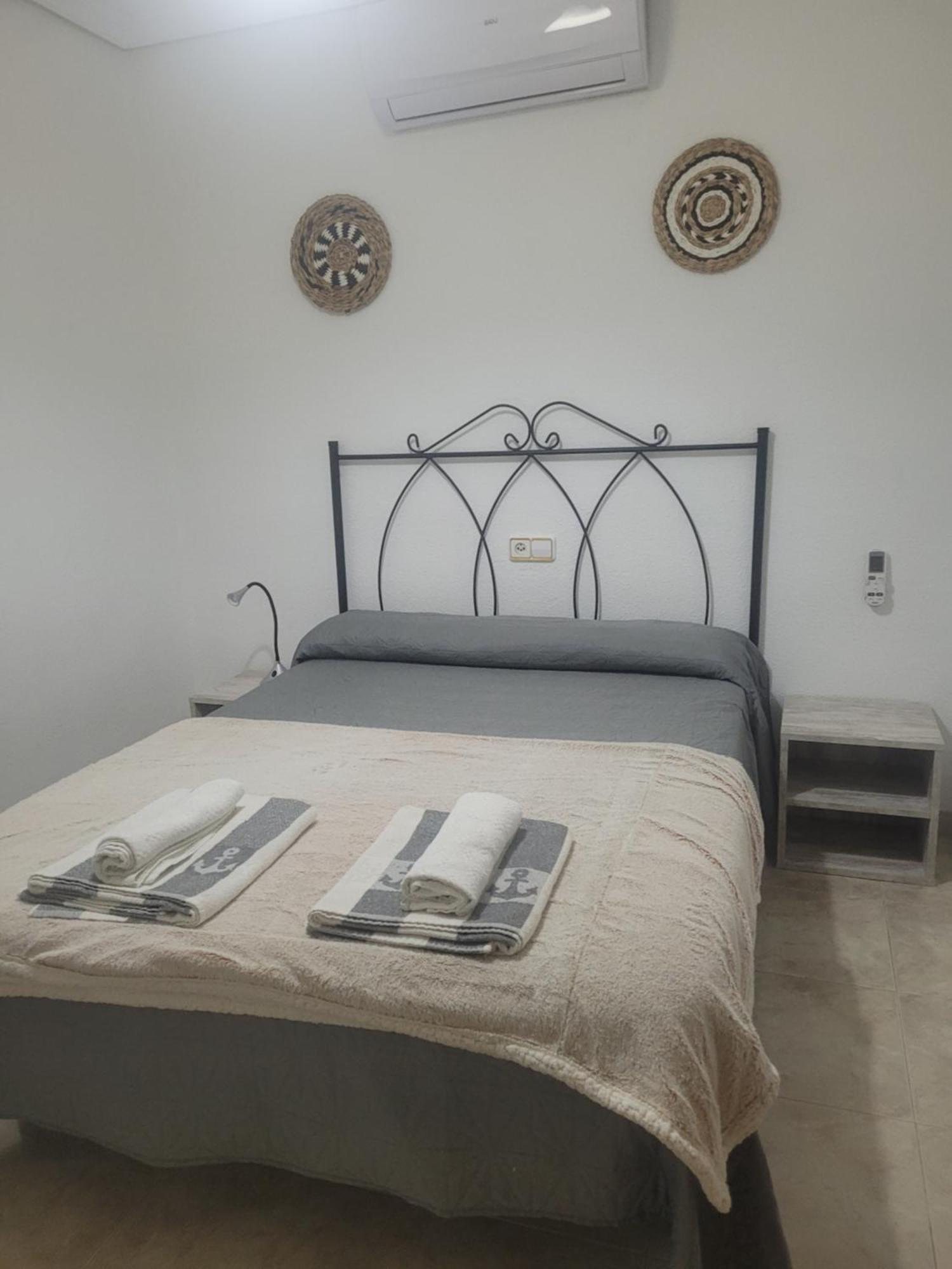 La Llar De Laura 2 Villa Amposta Bagian luar foto